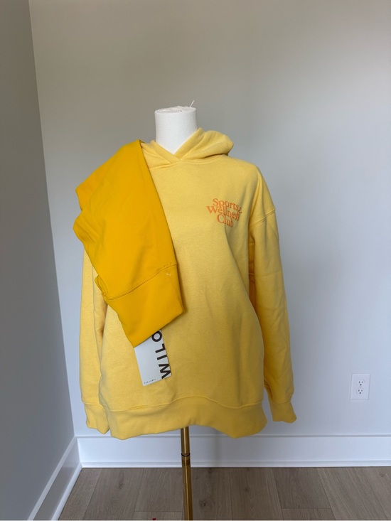 Wilo The Label Tops - WILO Yellow Hoodie Sweater and Leggings SET - Sports Wellness Club Graphic